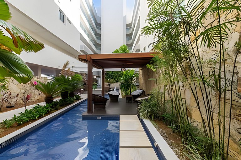 Apto na Praia do Forte com Piscina, Hidro e Lazer