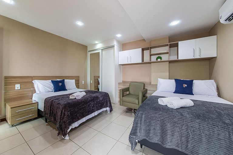 Penthouse with Pool, Barbecue Area and Canal View