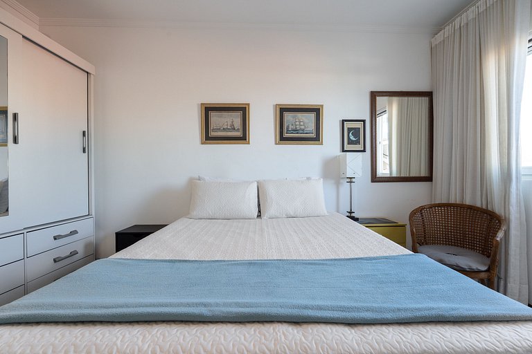 Apto with Sea and Sunset Views in Praia Grande