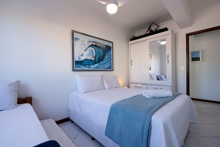 Apto with Sea and Sunset Views in Praia Grande
