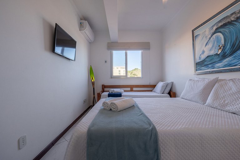 Apto with Sea and Sunset Views in Praia Grande
