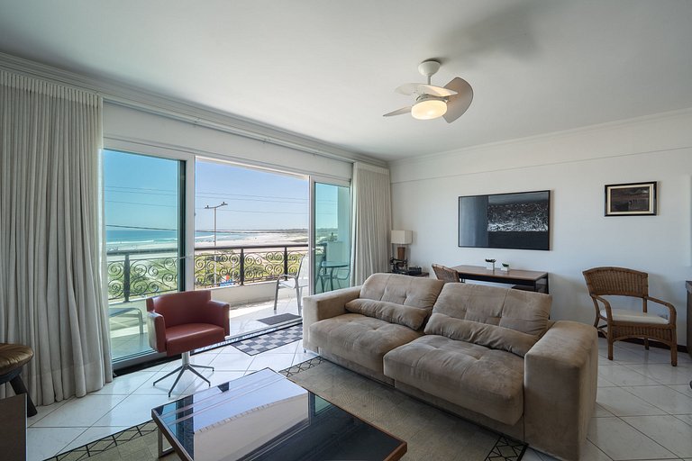 Apto with Sea and Sunset Views in Praia Grande