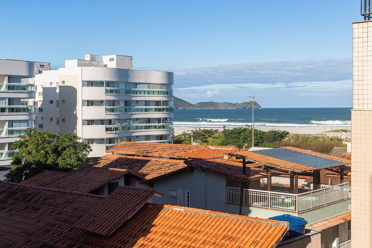 A 100 m da Praia do Forte, Piscina e churrasqueira