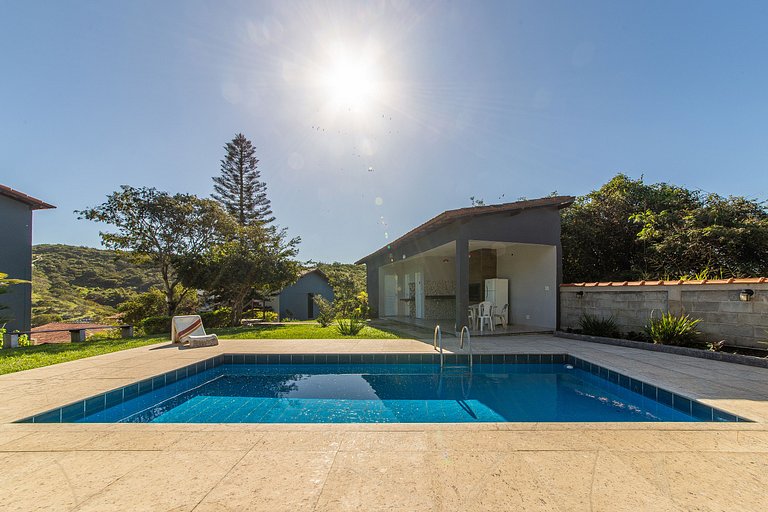 Refúgio Verde no Peró com Piscina e Churrasqueira