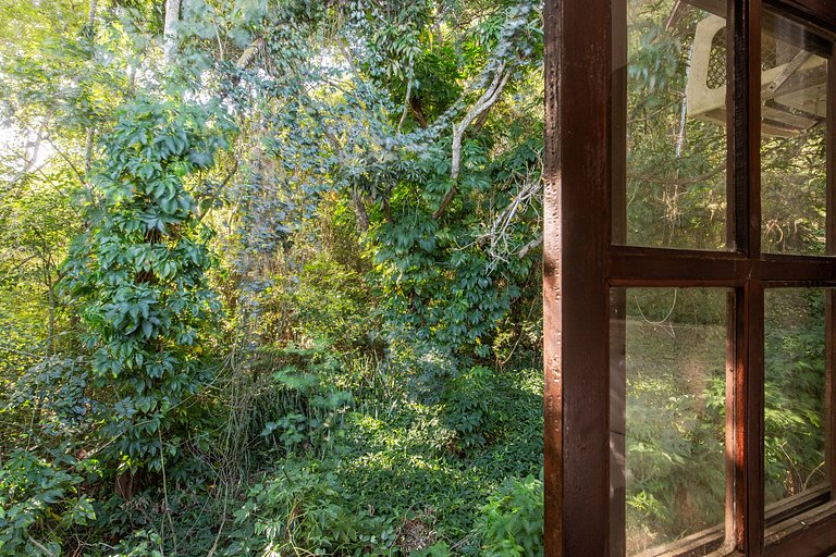Refúgio Verde no Peró com Piscina e Churrasqueira